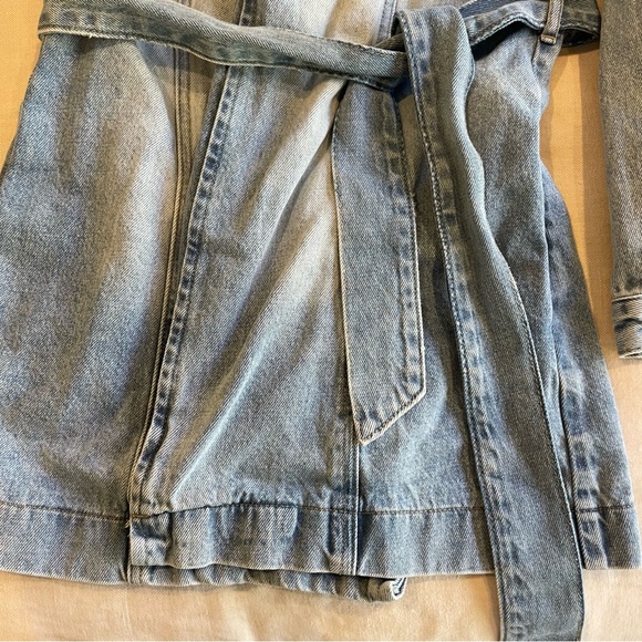 Cute short jean dress with jean belt - Picture 9 of 9